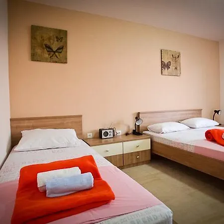 Kalaba Ii Apartment Drvenik Veli