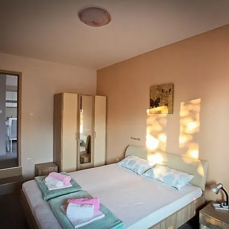 Apartament Kalaba Ii